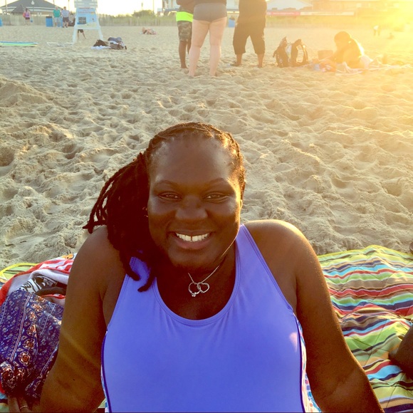 Meet your Posher, Em - Picture 1 of 1